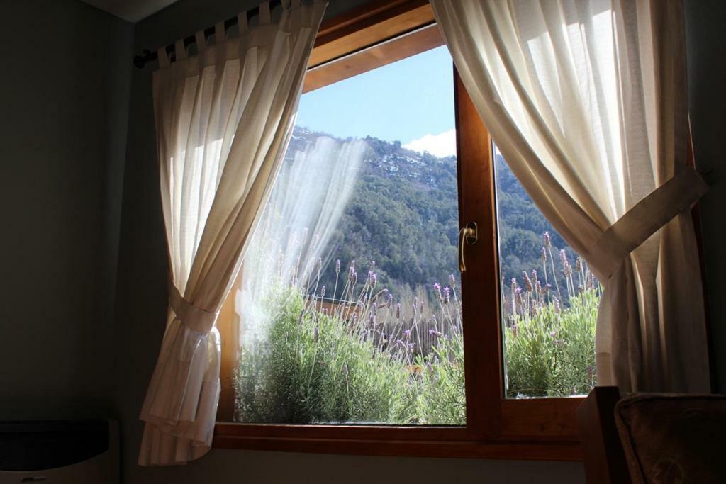 Apart Hotel Del Tilo San Martín de los Andes Eksteriør billede